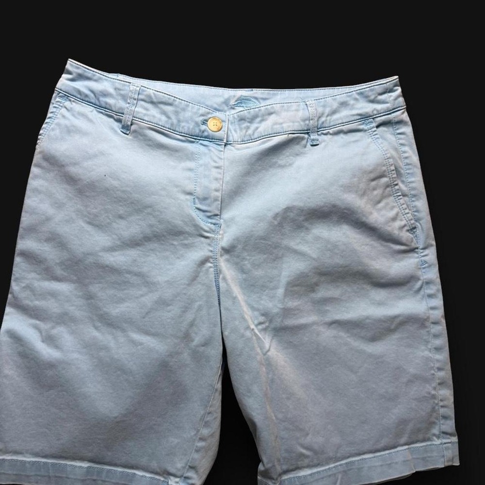 Tommy Bahama Womens Light Blue Chino Shorts Marlin Logo Size 10 Tropical Lining - Picture 2 of 4